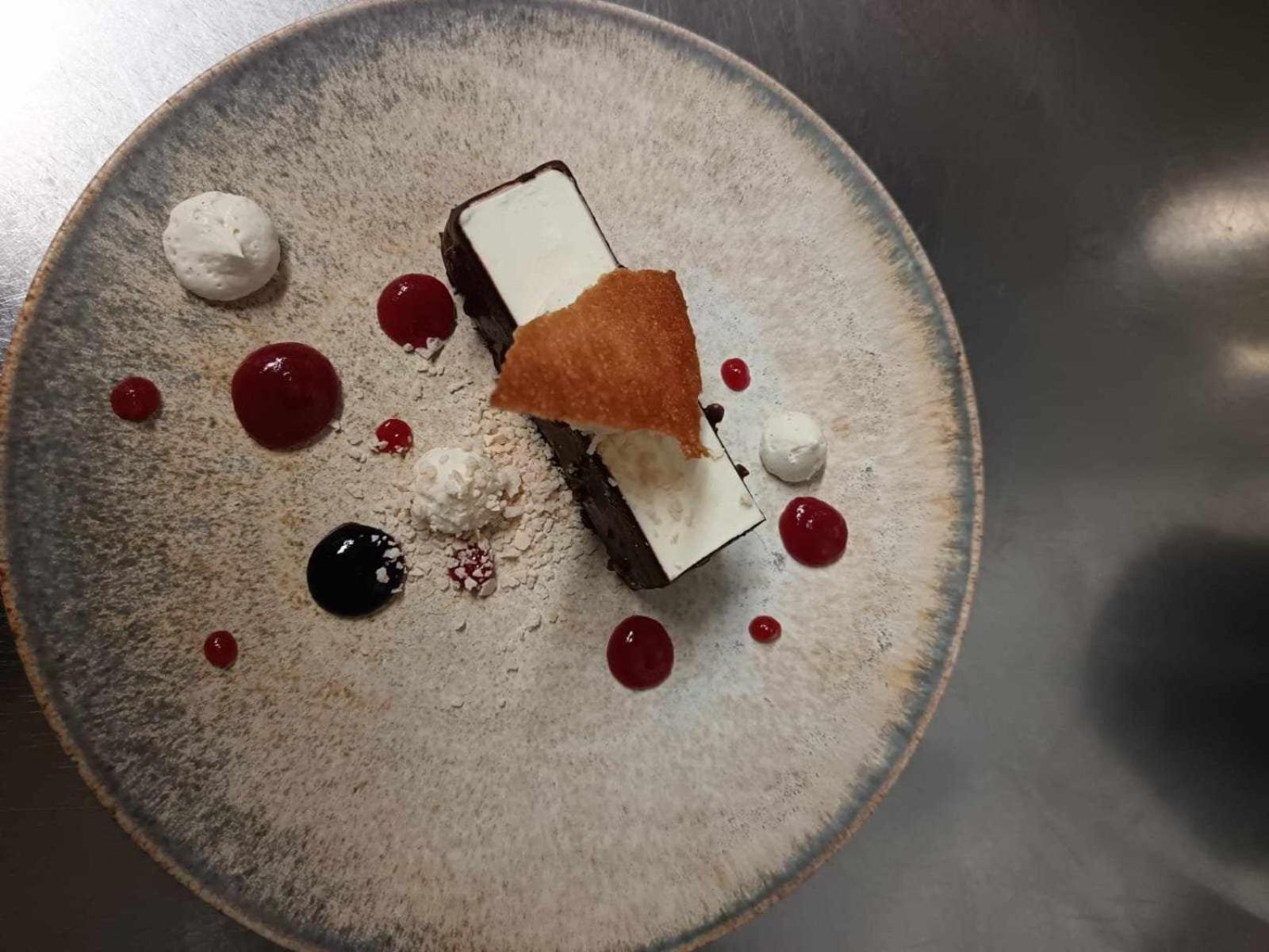 Logis Hotel Schaeffer- Restaurant Le Saint Georges Serrières-en-Chautagne Esterno foto