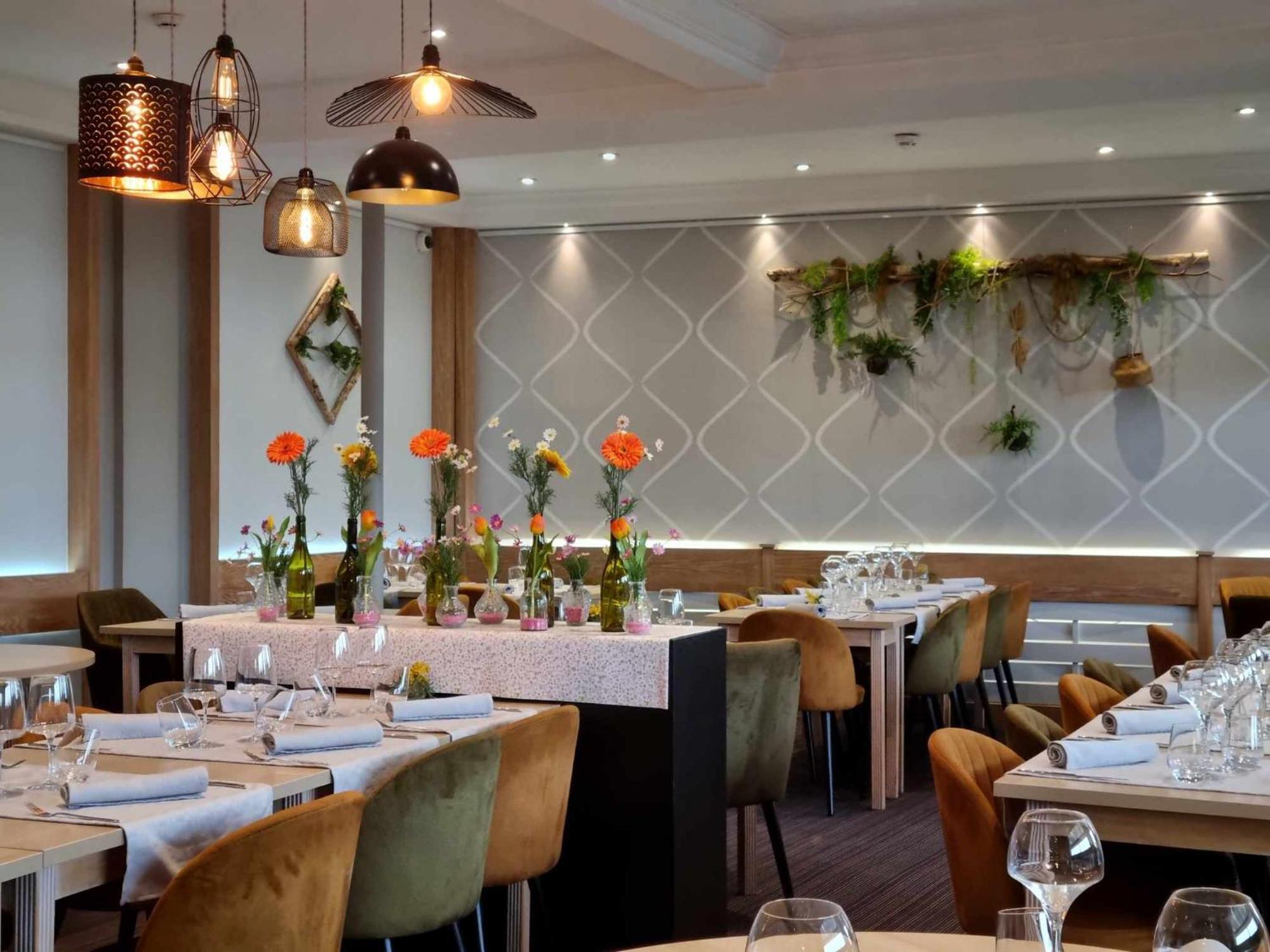 Logis Hotel Schaeffer- Restaurant Le Saint Georges Serrières-en-Chautagne Esterno foto
